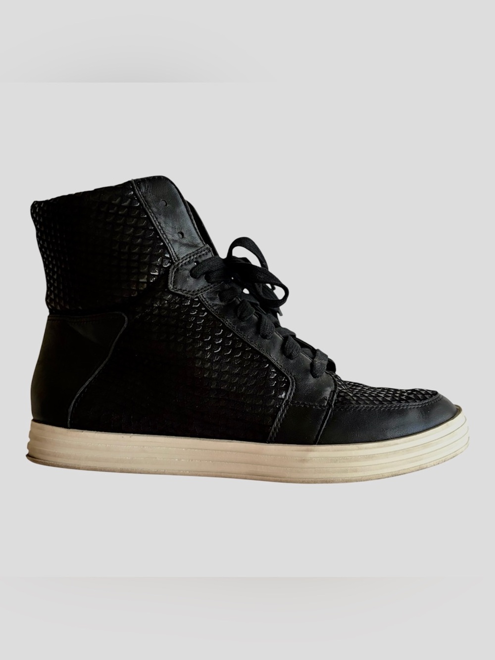 Aerosoles Black High-Top Sneaker Textured Python Print Zipper Size 8.5 Women’s